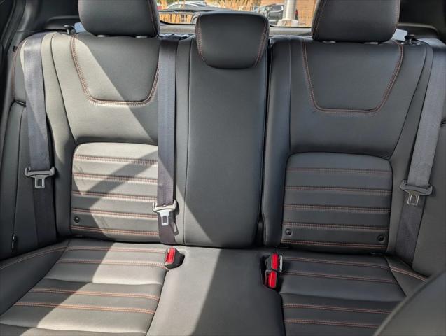 2020 Nissan Kicks SR Xtronic CVT
