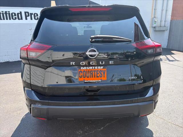 2025 Nissan Rogue SV Intelligent AWD