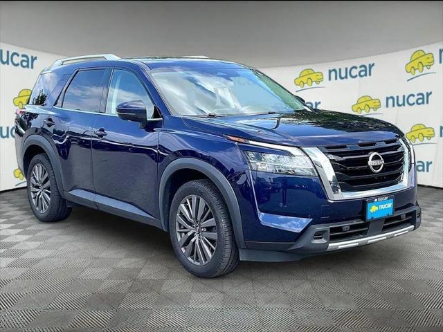 2023 Nissan Pathfinder SL 4WD for sale in Tilton, NH