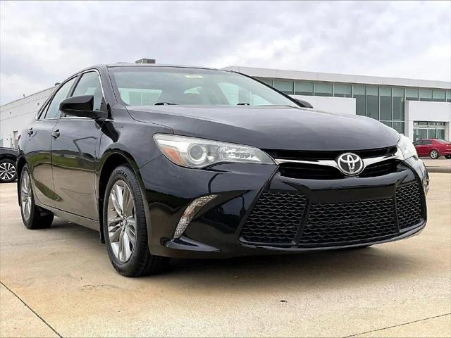 2016 Toyota Camry SE for sale in Marion, IL