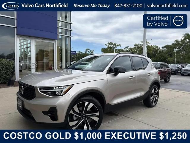 2024 Volvo XC40 B5 Plus Dark Theme for sale in Northfield, IL
