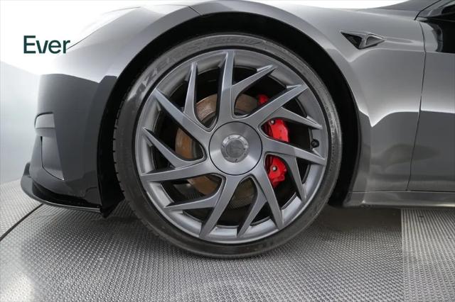 2026 Tesla Model S Plaid