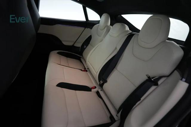 2026 Tesla Model S Plaid
