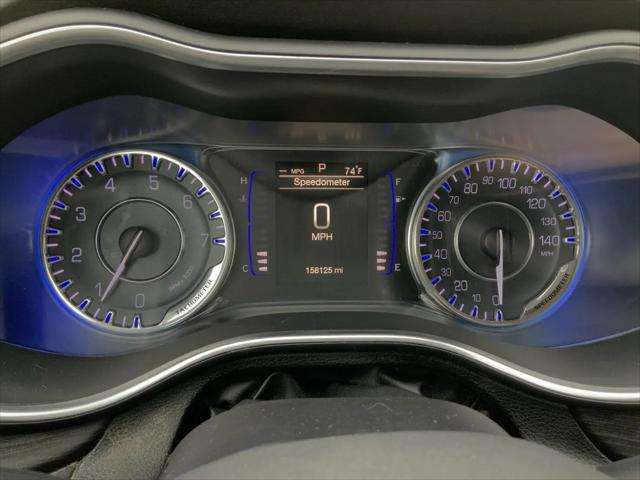 2016 Chrysler 200 Limited
