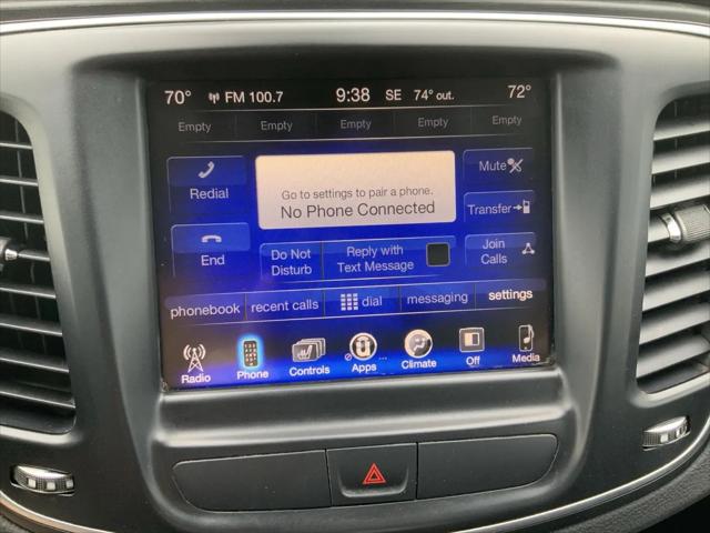 2016 Chrysler 200 Limited