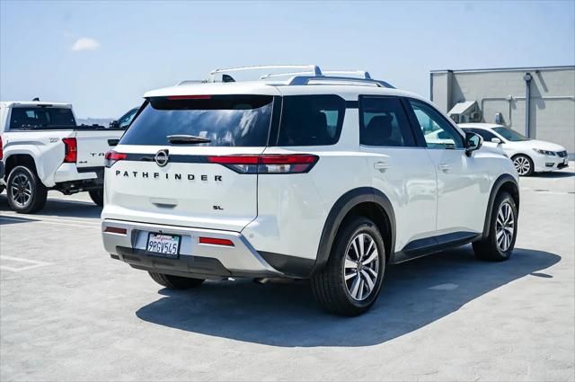2023 Nissan Pathfinder SL FWD