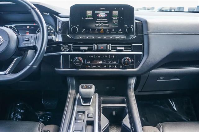 2023 Nissan Pathfinder SL FWD