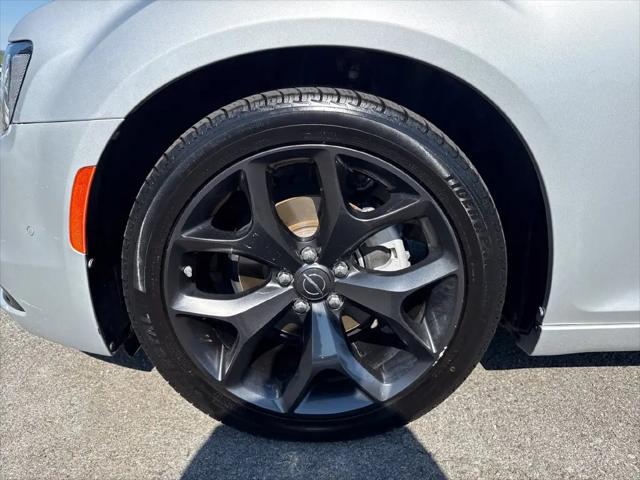 2023 Chrysler 300 300S