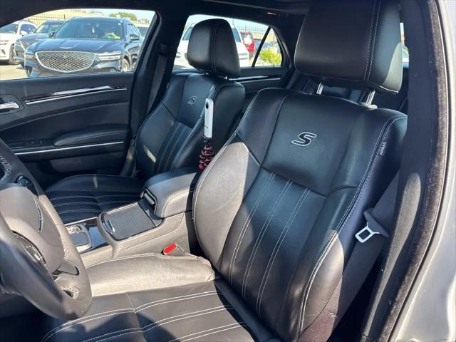 2023 Chrysler 300 300S
