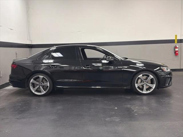 2021 Audi A4 Premium Plus 45 TFSI S line quattro S tronic