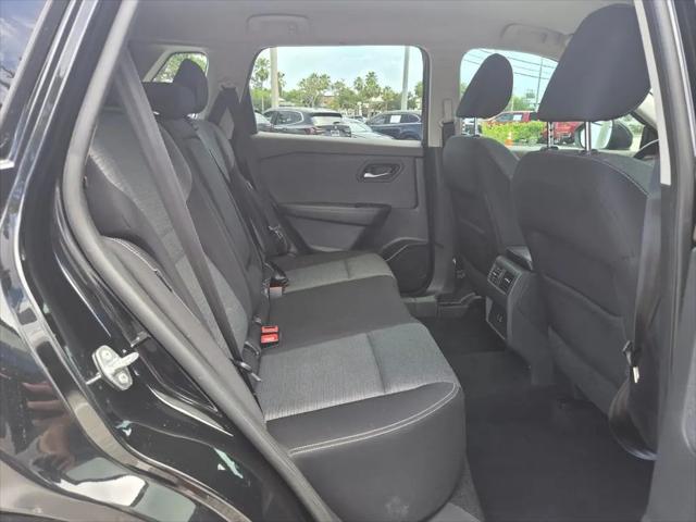 2021 Nissan Rogue SV FWD