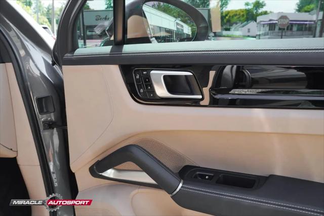 2019 Porsche Cayenne Turbo