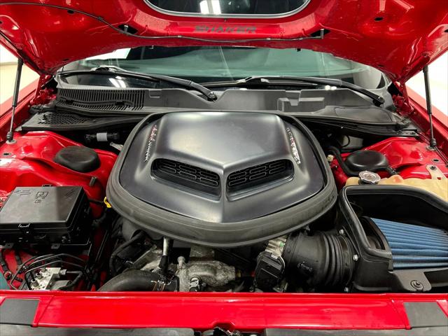 2016 Dodge Challenger 392 Hemi Scat Pack Shaker