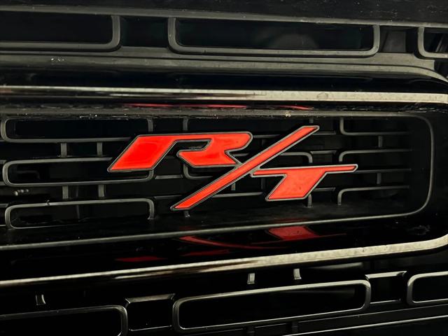 2016 Dodge Challenger 392 Hemi Scat Pack Shaker