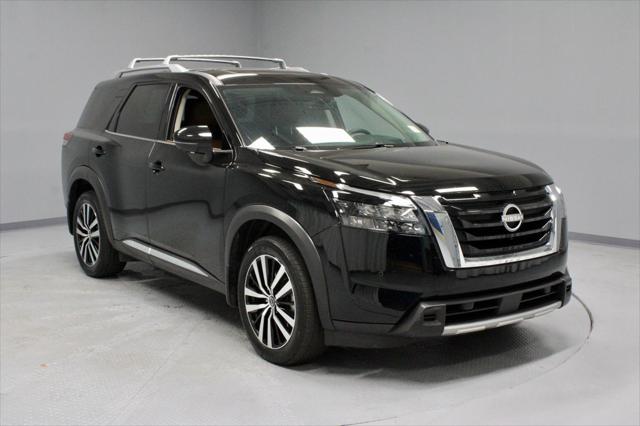 2025 Nissan Pathfinder Platinum 4WD for sale in Groveport, OH