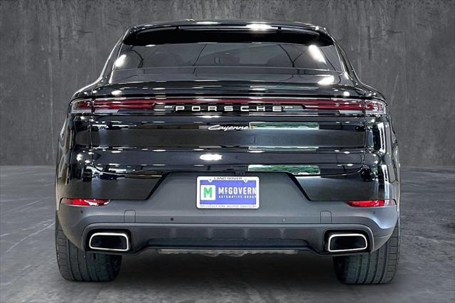 2024 Porsche Cayenne Base