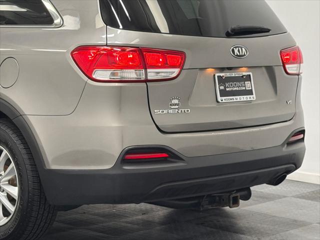 2016 Kia Sorento 3.3L LX