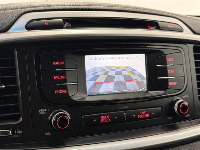 2016 Kia Sorento 3.3L LX