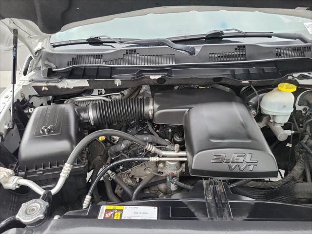 2021 Ram 1500 SLT Crew Cab 4x2 57 Box