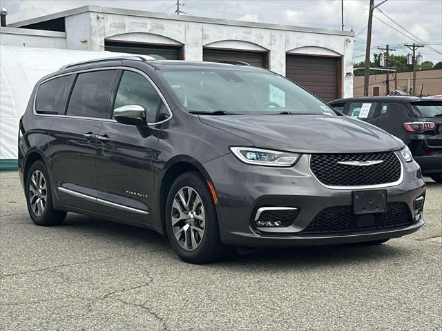 2023 Chrysler Pacifica Hybrid Pinnacle for sale in Little Falls, NJ