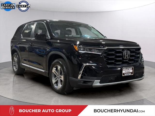 2023 Honda Pilot AWD EX-L 8 Passenger for sale in Waukesha, WI