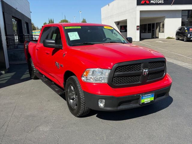 2019 Ram 1500 Classic SLT Crew Cab 4x2 64 Box