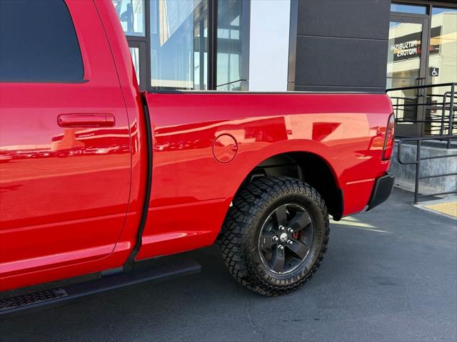 2019 Ram 1500 Classic SLT Crew Cab 4x2 64 Box