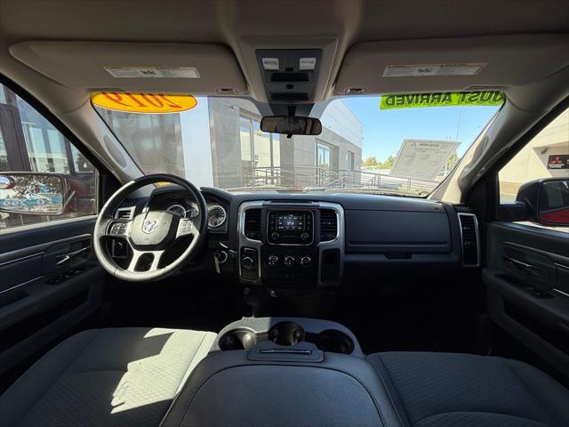 2019 Ram 1500 Classic SLT Crew Cab 4x2 64 Box