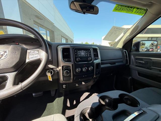 2019 Ram 1500 Classic SLT Crew Cab 4x2 64 Box