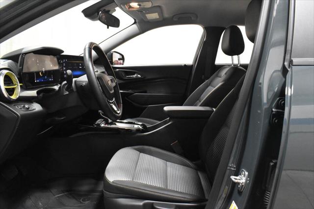Used 2025 Chevrolet Trax FWD LT For Sale in Toledo, OH