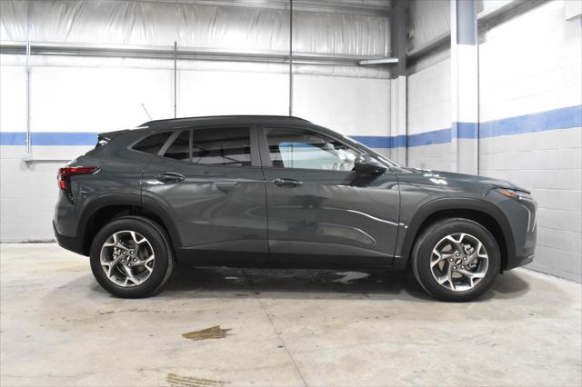 Used 2025 Chevrolet Trax FWD LT For Sale in Toledo, OH
