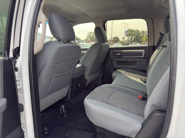 2017 Ram 3500 Lone Star Crew Cab 4x4 8 Box