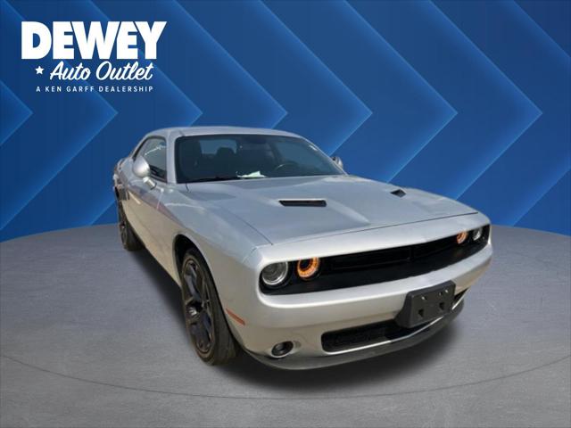 2022 Dodge Challenger SXT for sale in Des Moines, IA