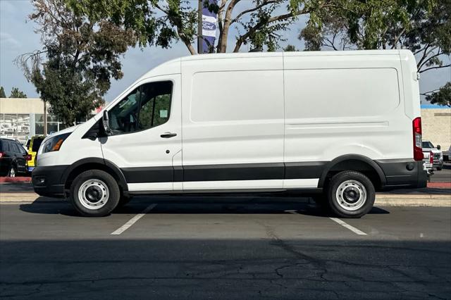 2026 Ford Transit Cargo Van T-250 148 Med Rf 9150 GVWR RWD