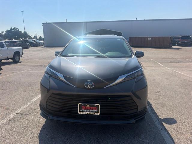 2025 Toyota Sienna LE for sale in Richardson, TX