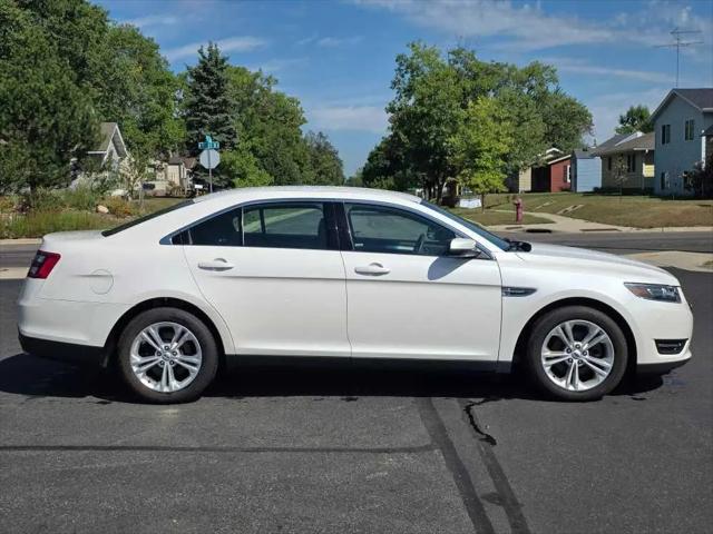 2017 Ford Taurus SEL for sale in St. Cloud, MN