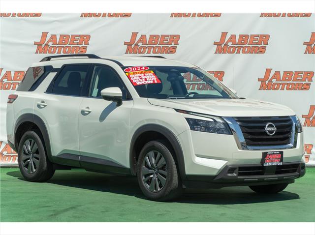 2024 Nissan Pathfinder SV FWD for sale in Reedley, CA