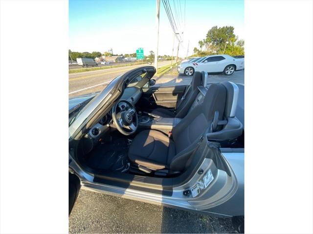 2012 Mazda MX-5 Sport