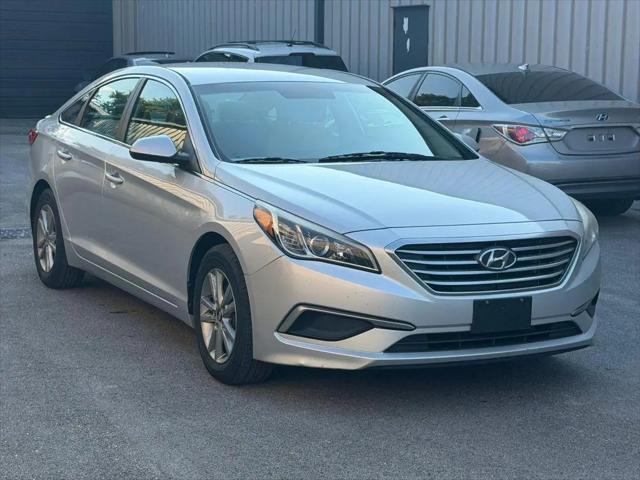 2017 Hyundai Sonata SE for sale in Louisville, KY