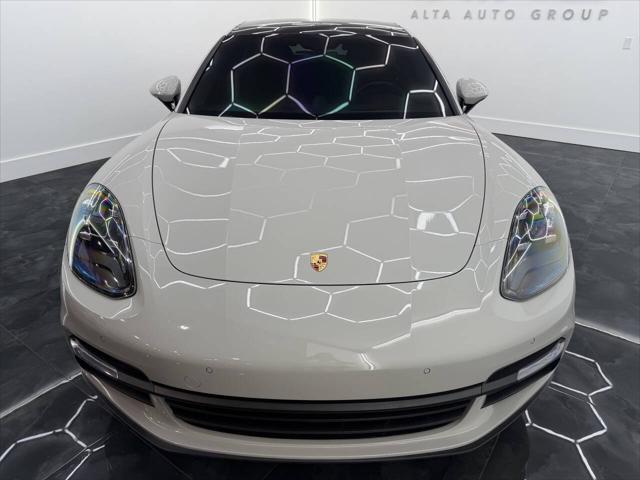 2019 Porsche Panamera 4