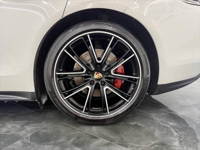 2019 Porsche Panamera 4