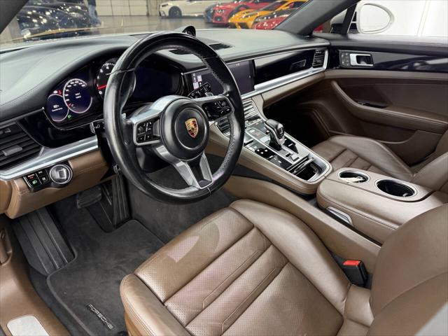 2019 Porsche Panamera 4