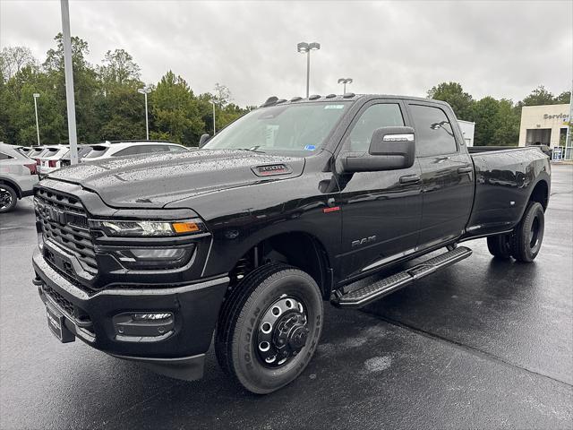 2027 RAM Ram 3500 RAM 3500 BIG HORN CREW CAB 4X4 8 BOX 2027 RAM Ram 3500 RAM 3500 BIG HORN CREW CAB 4X4 8 BOX