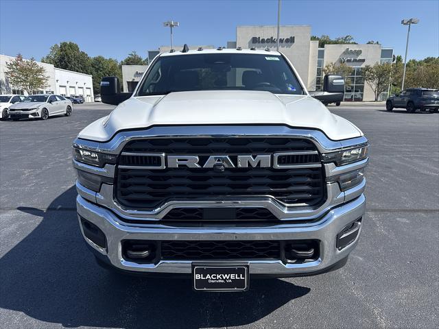 2027 RAM Ram 3500 Chassis Cab RAM 3500 TRADESMAN CREW CAB CHASSIS 4X4 60 CA 2027 RAM Ram 3500 Chassis Cab RAM 3500 TRADESMAN CREW CAB CHASSIS 4X4 60 CA