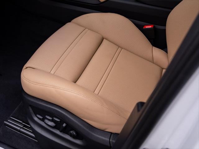 2026 Porsche Cayenne Unknown