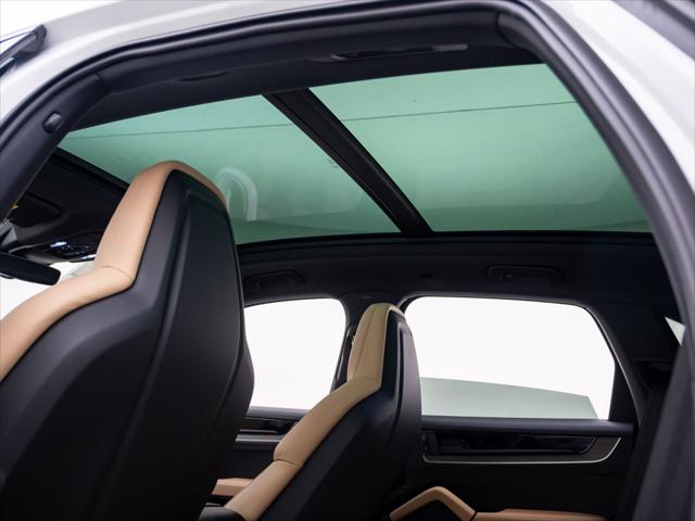 2026 Porsche Cayenne Unknown
