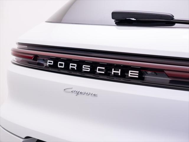 2026 Porsche Cayenne Unknown