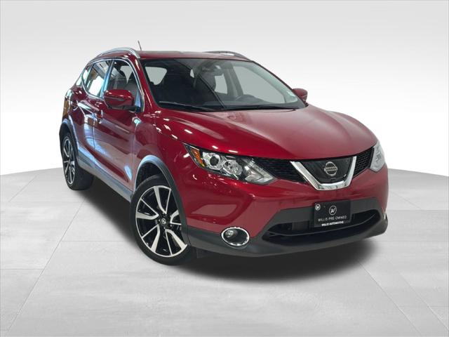 2018 Nissan Rogue Sport SL for sale in Des Moines, IA