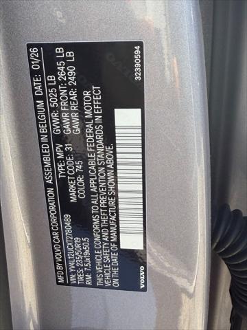 2026 Volvo XC40 Plus, B5 AWD Gas mild hybrid, Dark