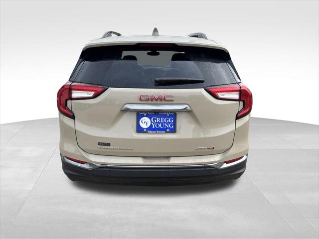 2023 GMC Terrain AWD AT4